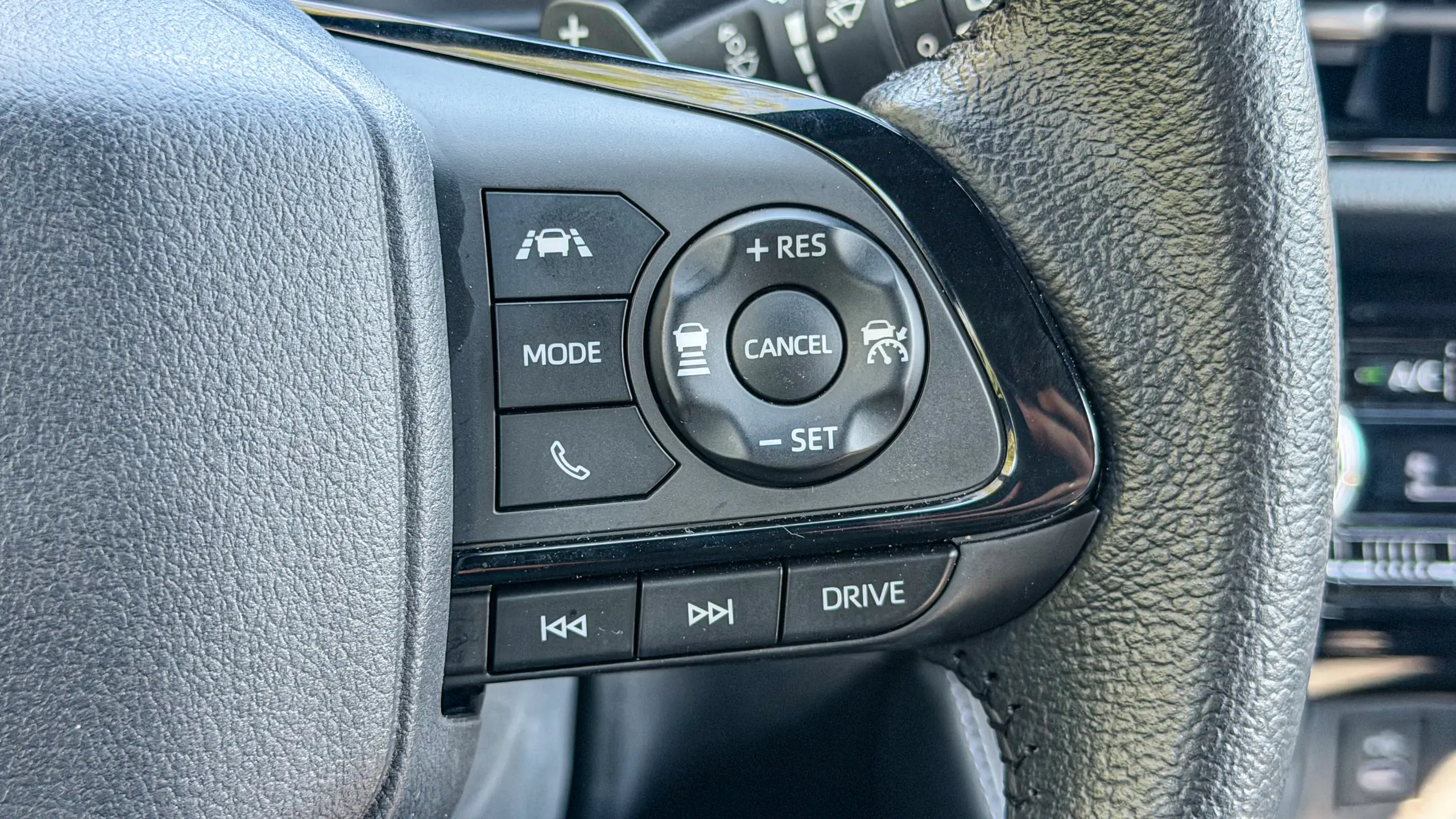 Interior do Toyota Yaris Cross XRX para avaliação