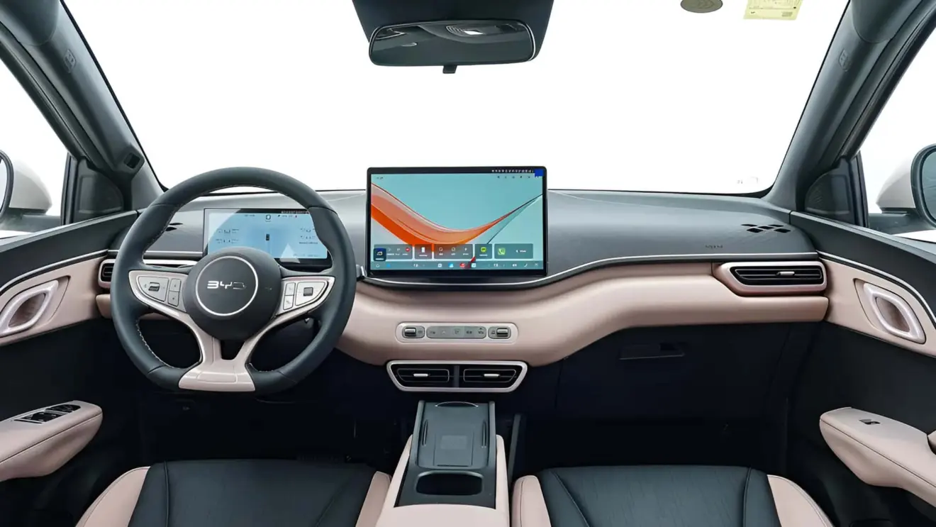 BYD Dolphin Mini chinês (Seagull) com sistema LiDAR
