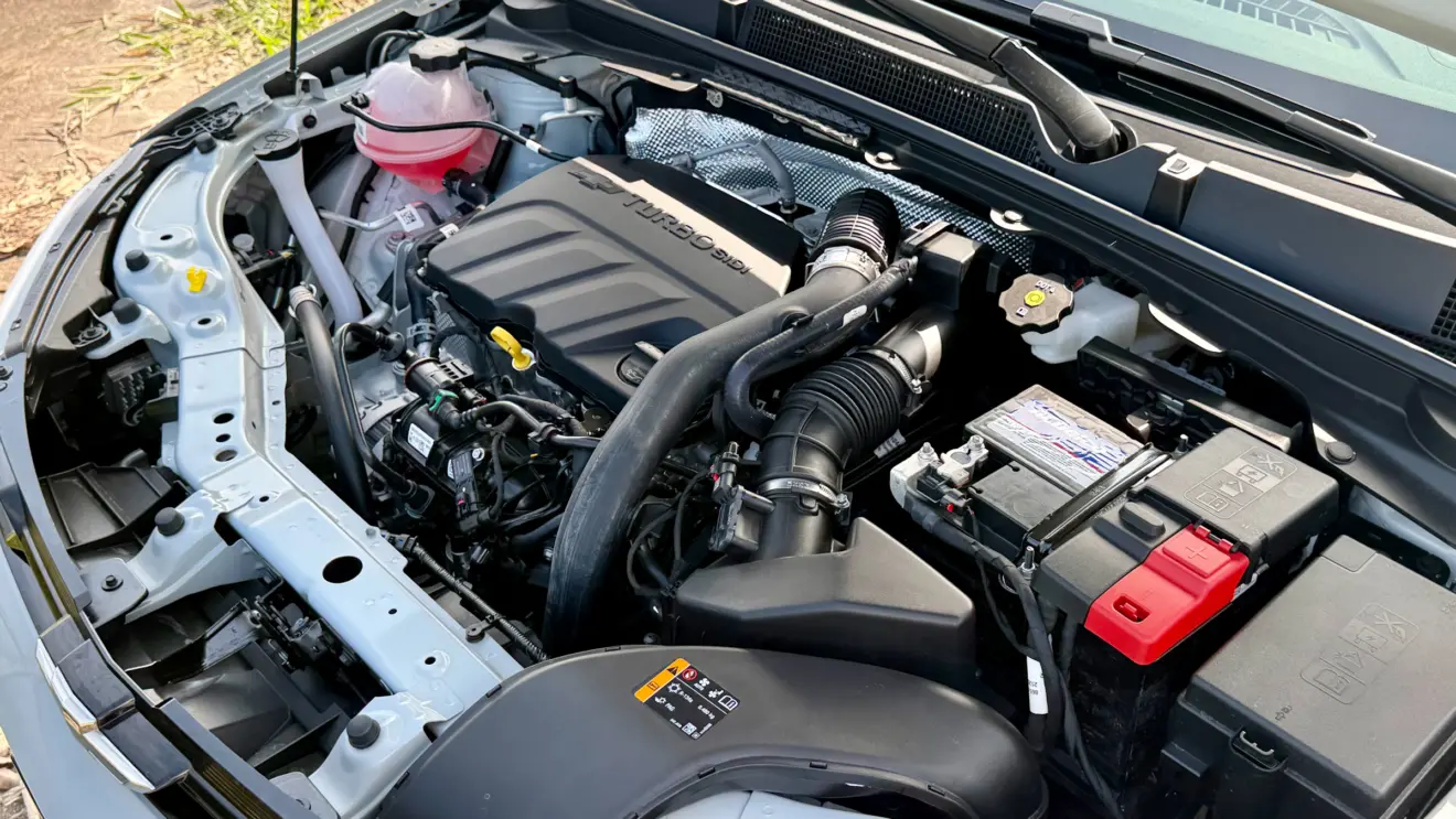 motor Chevrolet Sonic RS [Auto+ / João Brigato]
