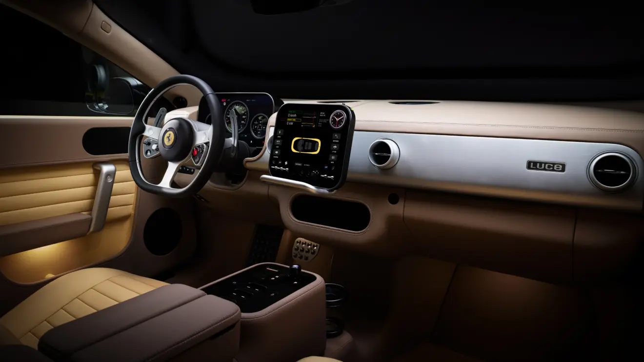 interior Ferrari Luce [divulgação]