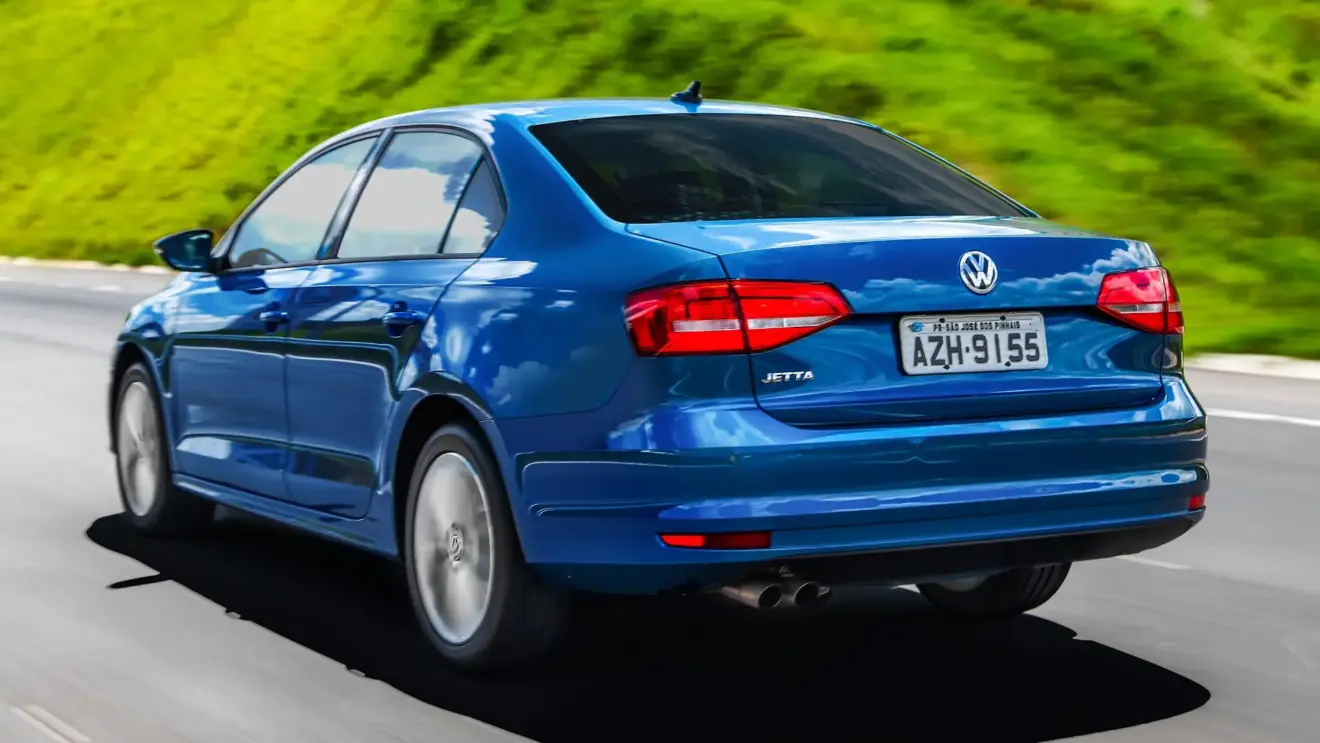 Volkswagen Jetta Comfortline 2017 azul