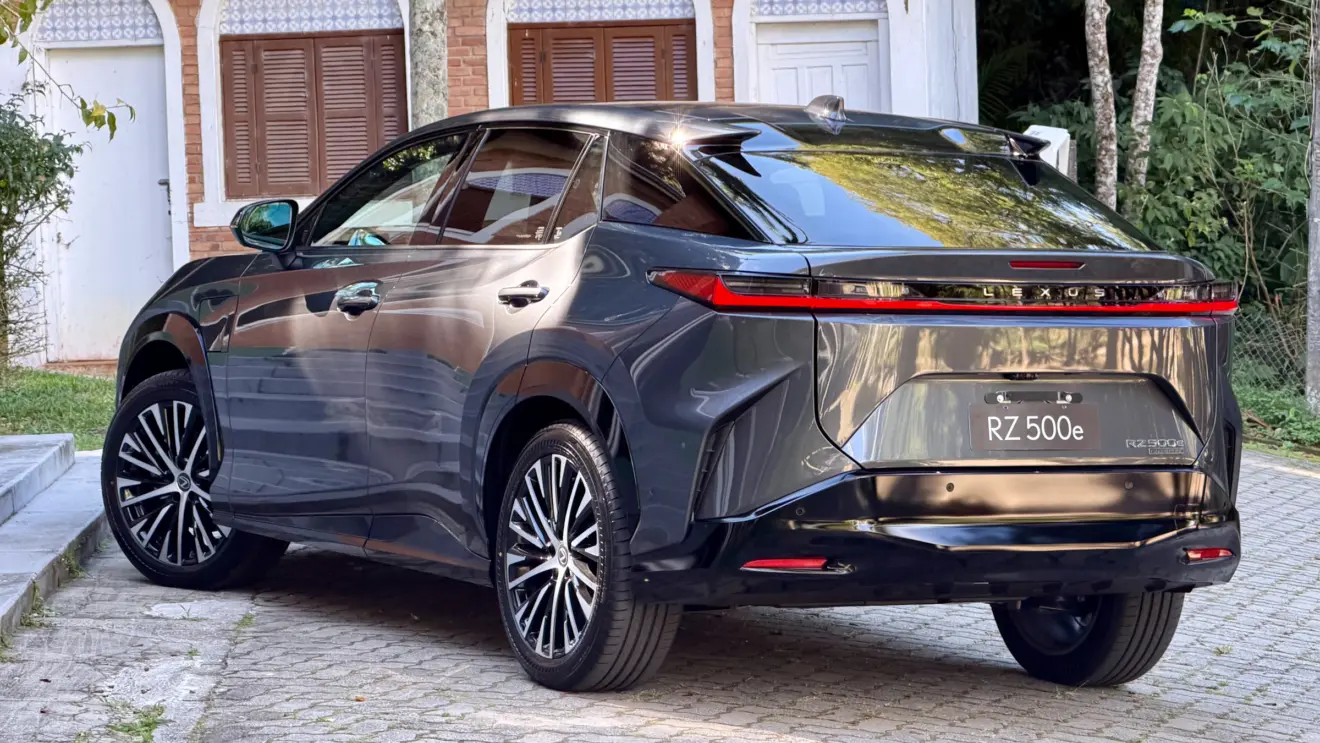 Lexus RZ [Auto+ / João Brigato]