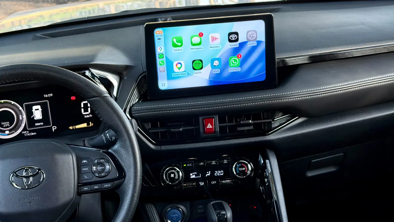 central multimídia toyota yaris cross