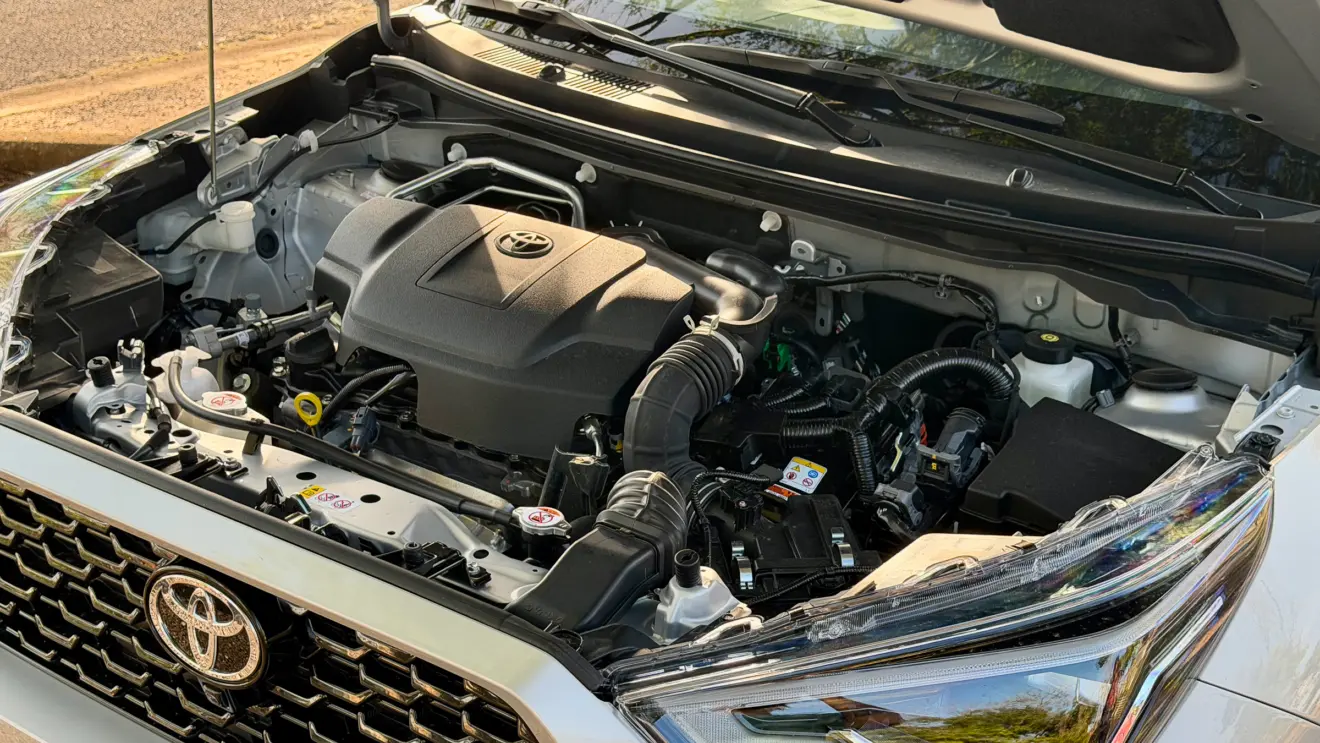 motor Toyota Yaris Cross XRX Hybrid [Auto+ / João Brigato]