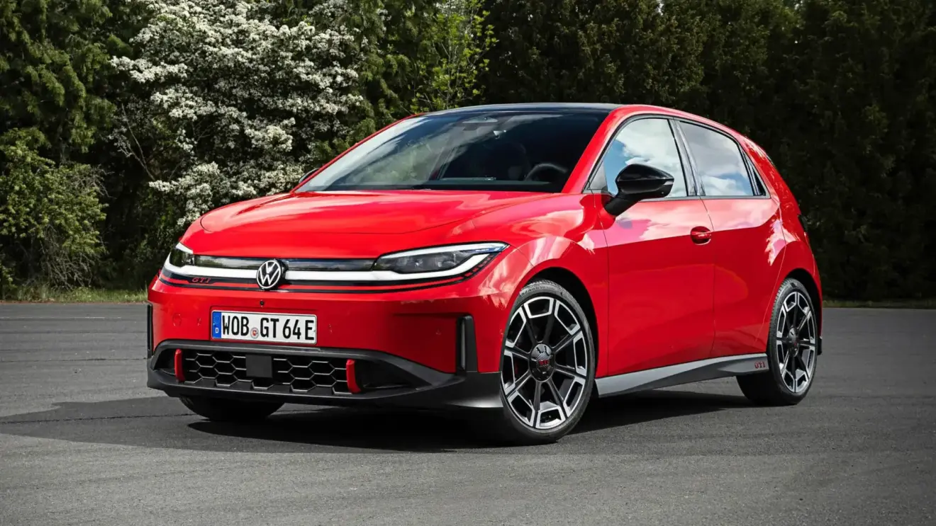 volkswagen polo gti vermelho de frente