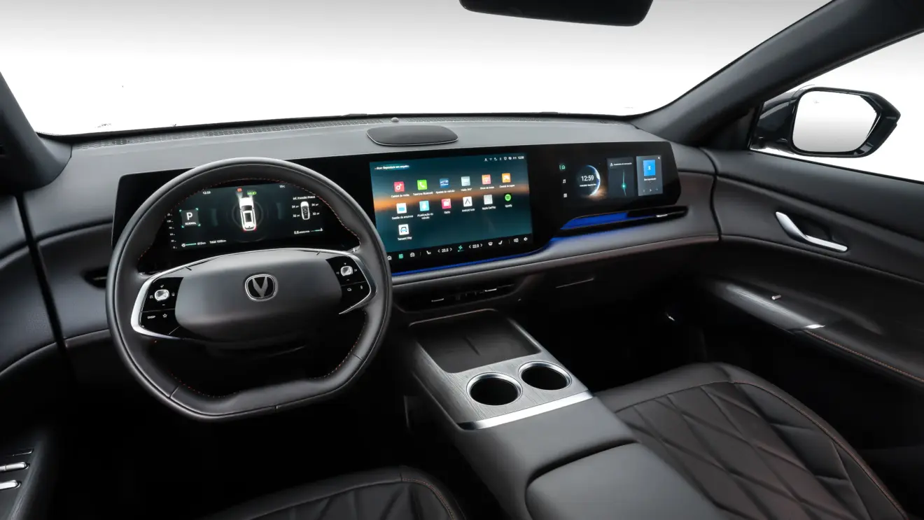 Caoa Changan CS75 interior
