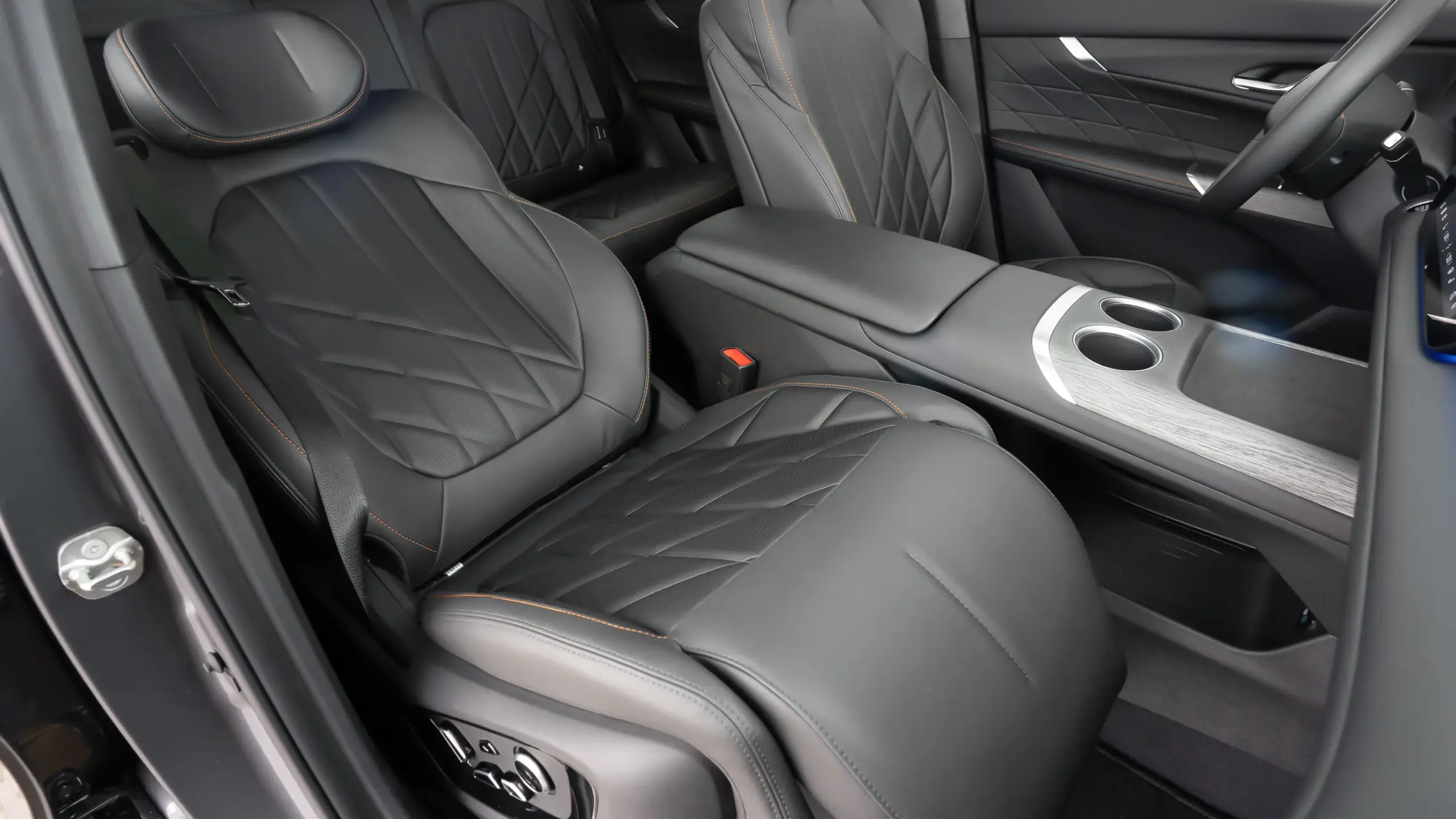 Caoa Changan CS75 interior