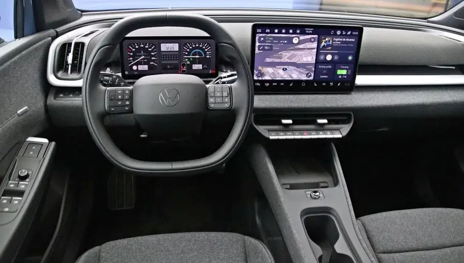 Volkswagen ID. Cross vazou na cor azul