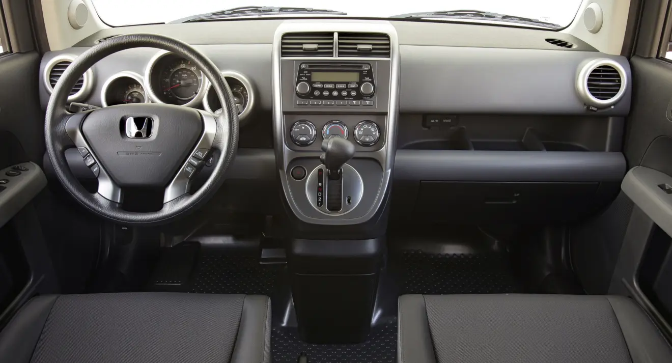 Interior do Honda Element 