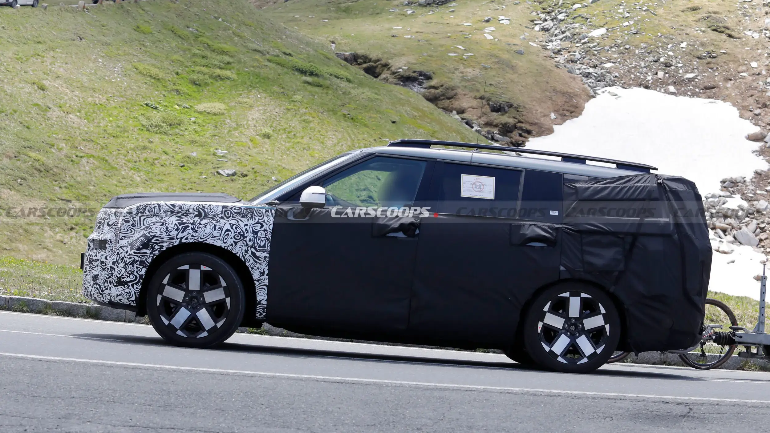 Hyundai Santa Fe reestilização EUA camuflado