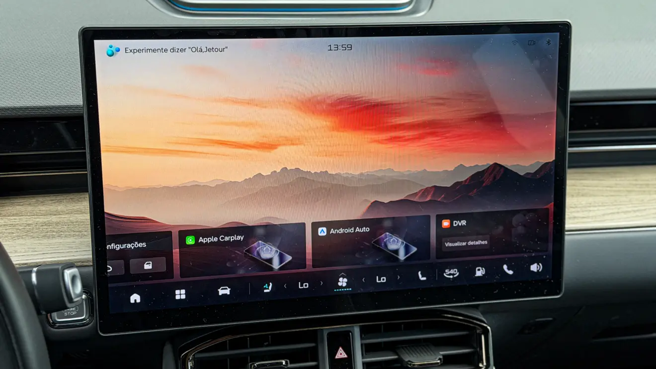Jetour S06 Premium na cor Verde Aurora e seu interior para teste e avaliação