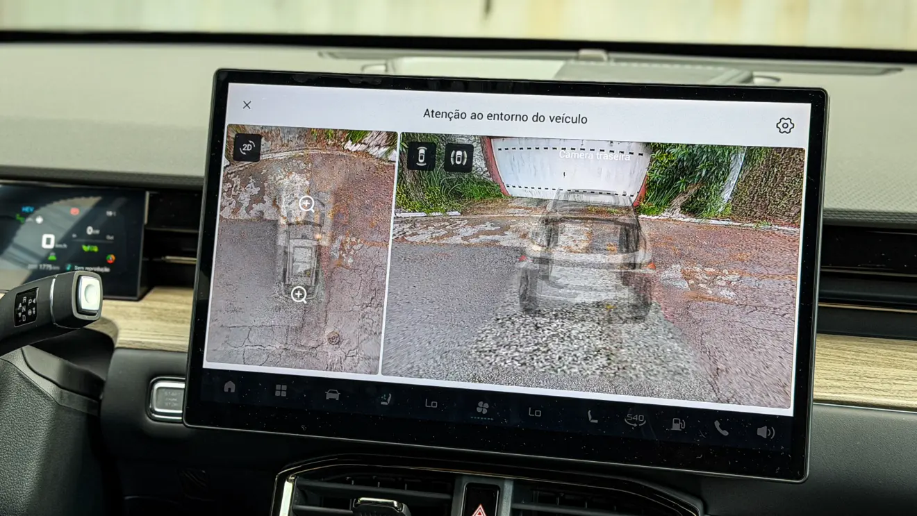 Jetour S06 Premium na cor Verde Aurora e seu interior para teste e avaliação
