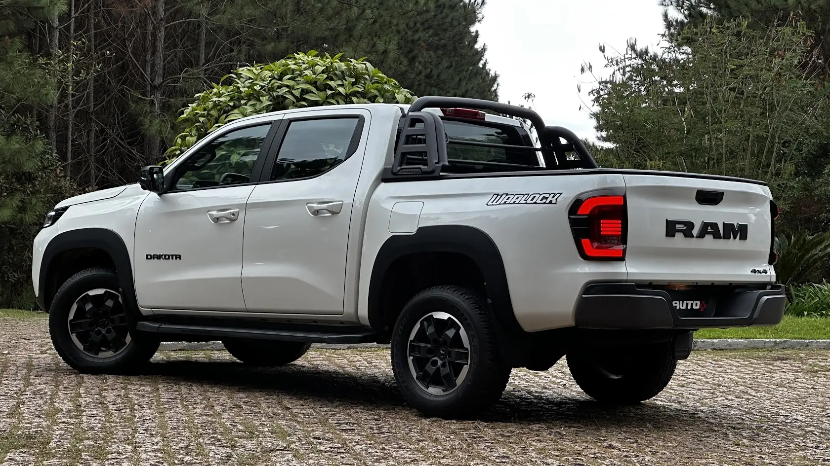 A Ram Dakota Warlock é só uma Fiat Titano com grife? | Avaliação