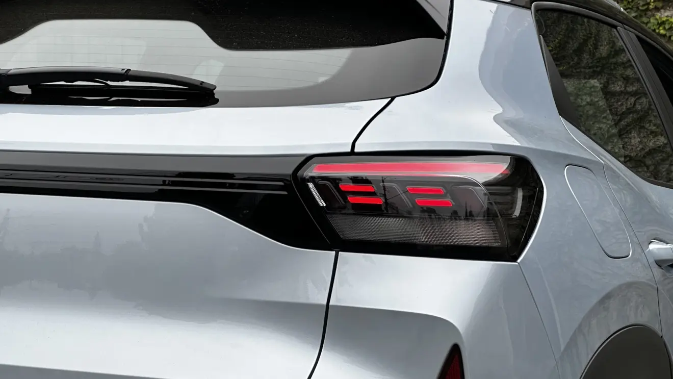 Lanterna do Volkswagen Tera Outfit
