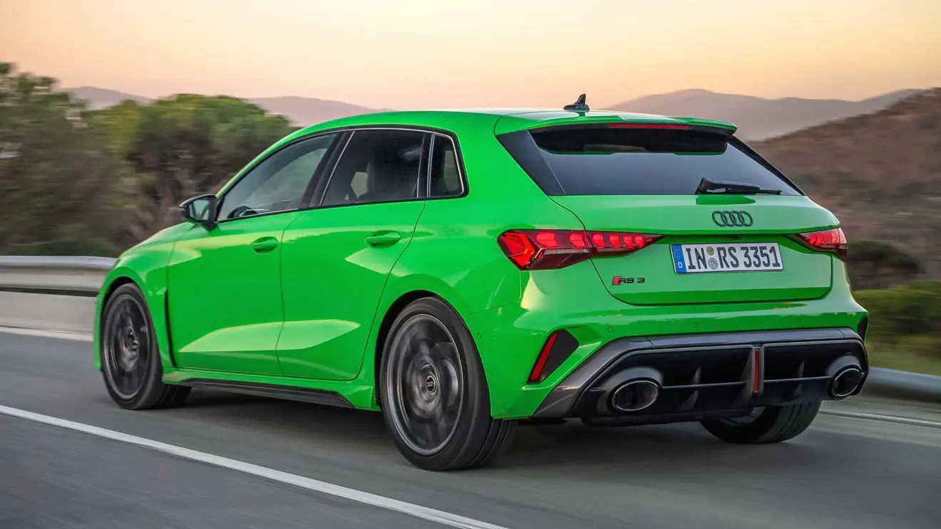 Audi RS3 Sportback verde na linha 2027