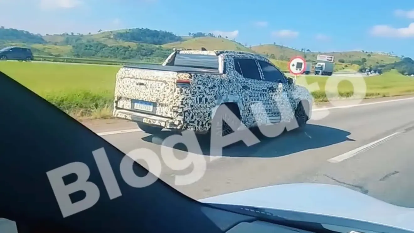 Nova caminhonete da Toyota é baseada no Corolla Cross
