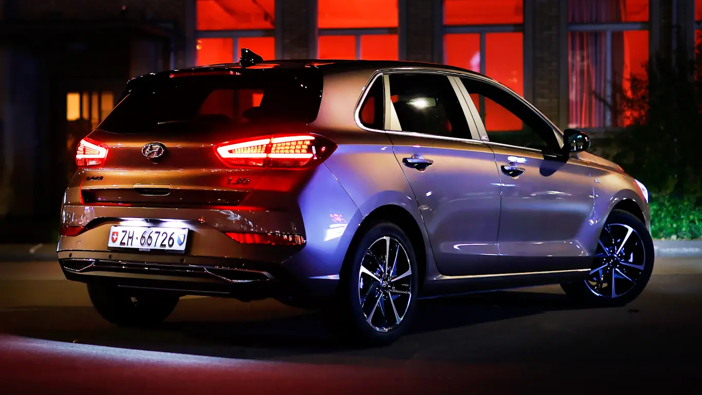 Hyundai i30 [divulgação]