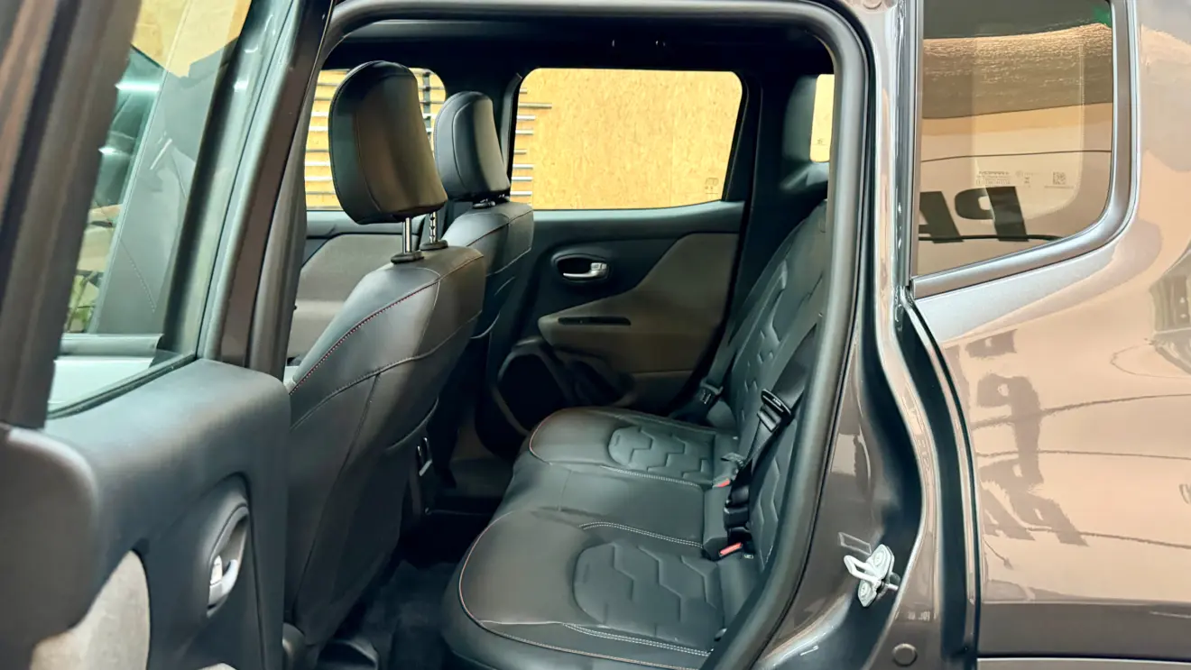 Banco traseiro jeep renegade sahara 