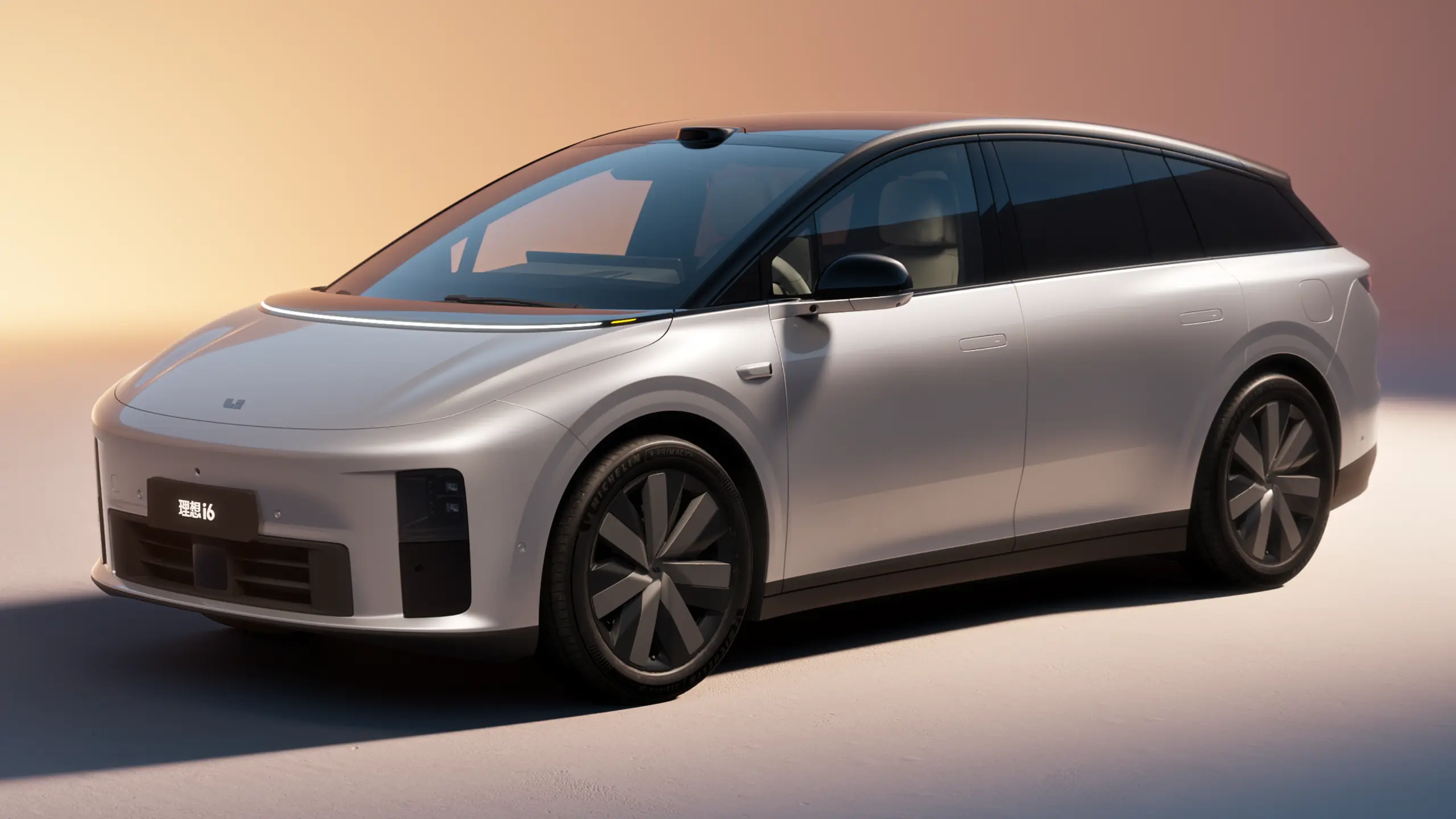 Geely EX2 atropela Dolphin Mini na China e ameaça liderança da BYD