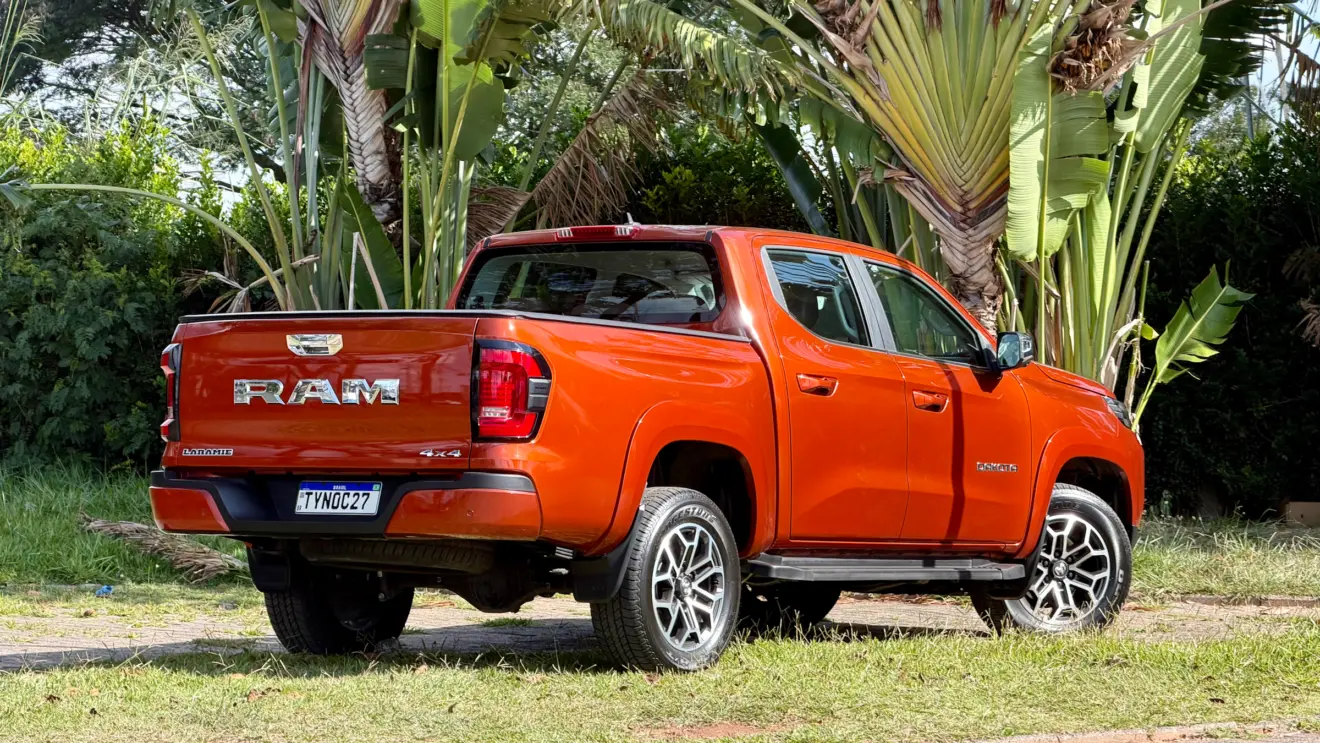 Ram Dakota Laramie [Auto+ / João Brigato]