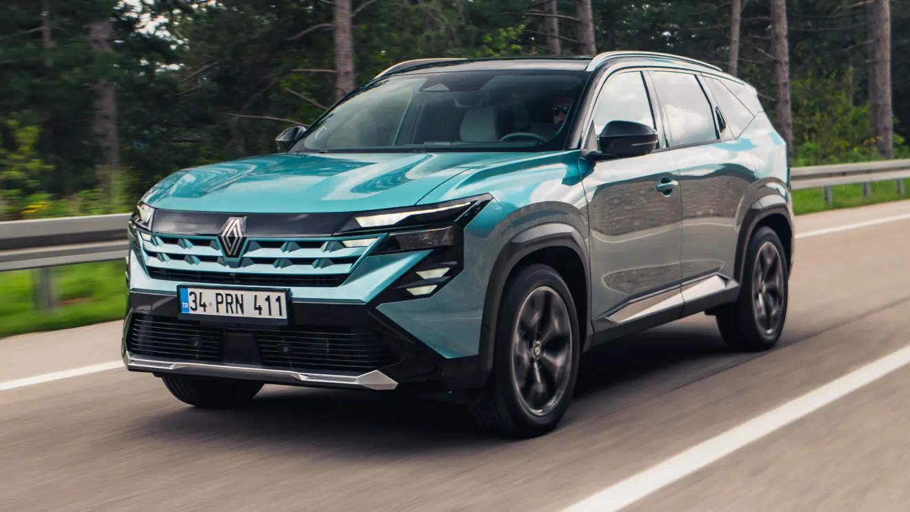 Renault Boreal E-Tech híbrido azul de frente