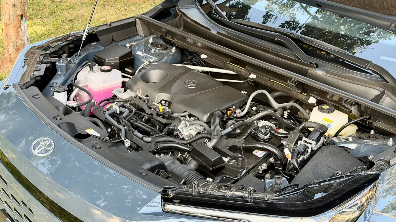 motor Toyota RAV4 [Auto+ / João Brigato]