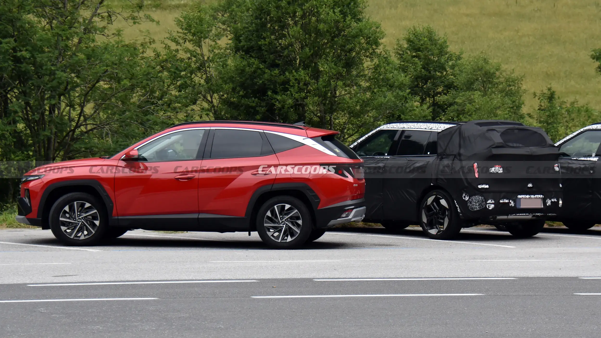 Hyundai Tucson de nova geração flagrado camuflado