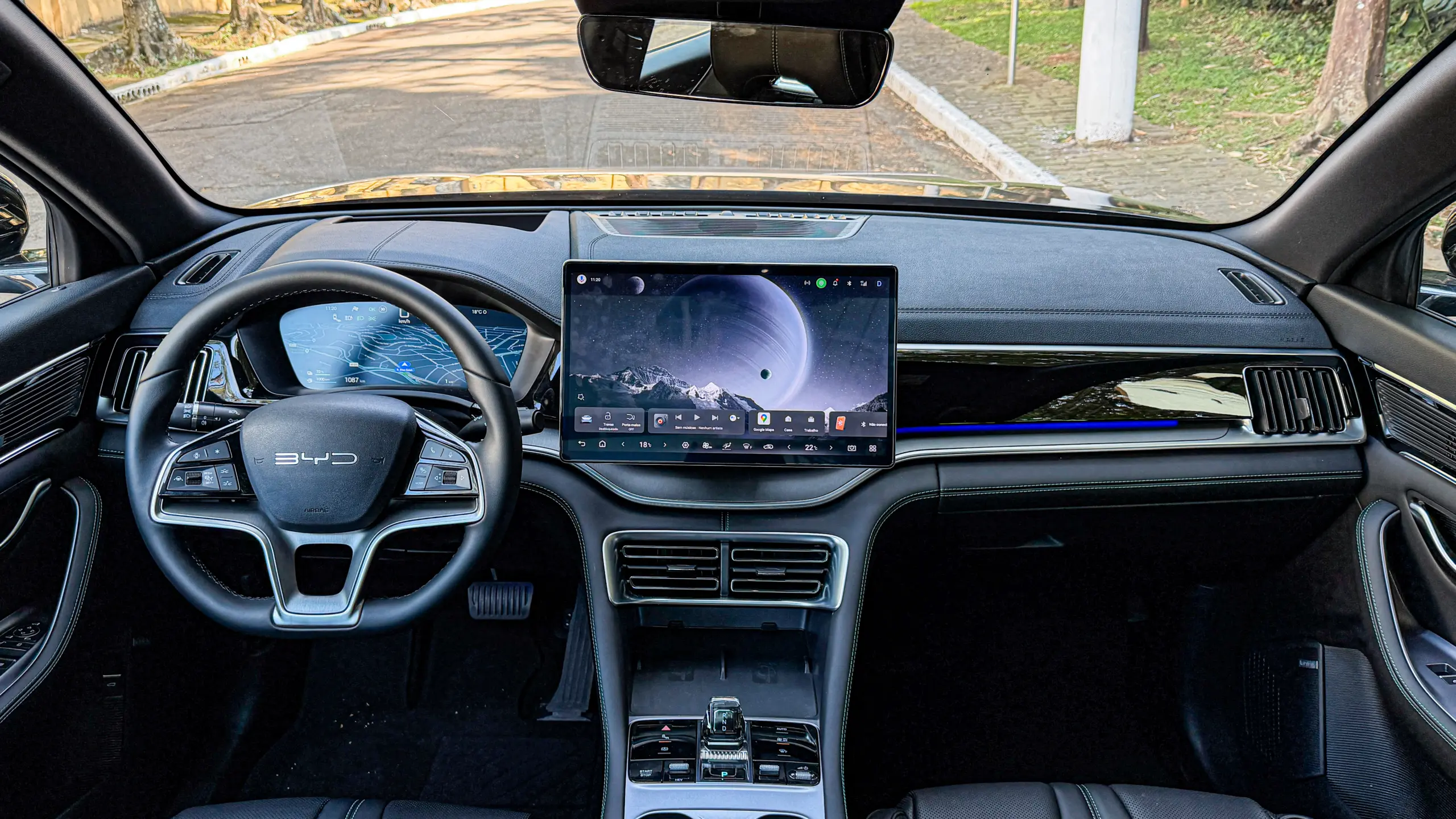 Interior do BYD Song Plus 2027 para teste e avaliação