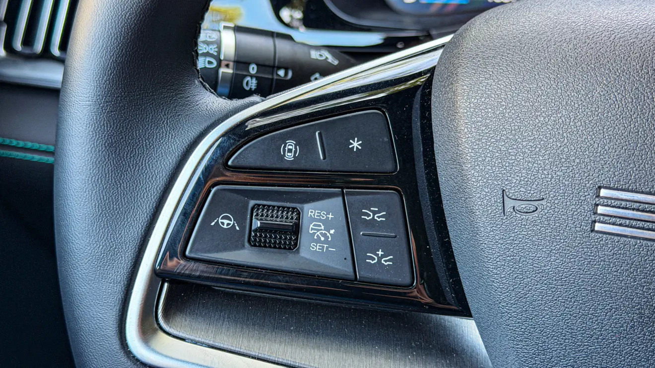 Interior do BYD Song Plus 2027 para teste e avaliação
