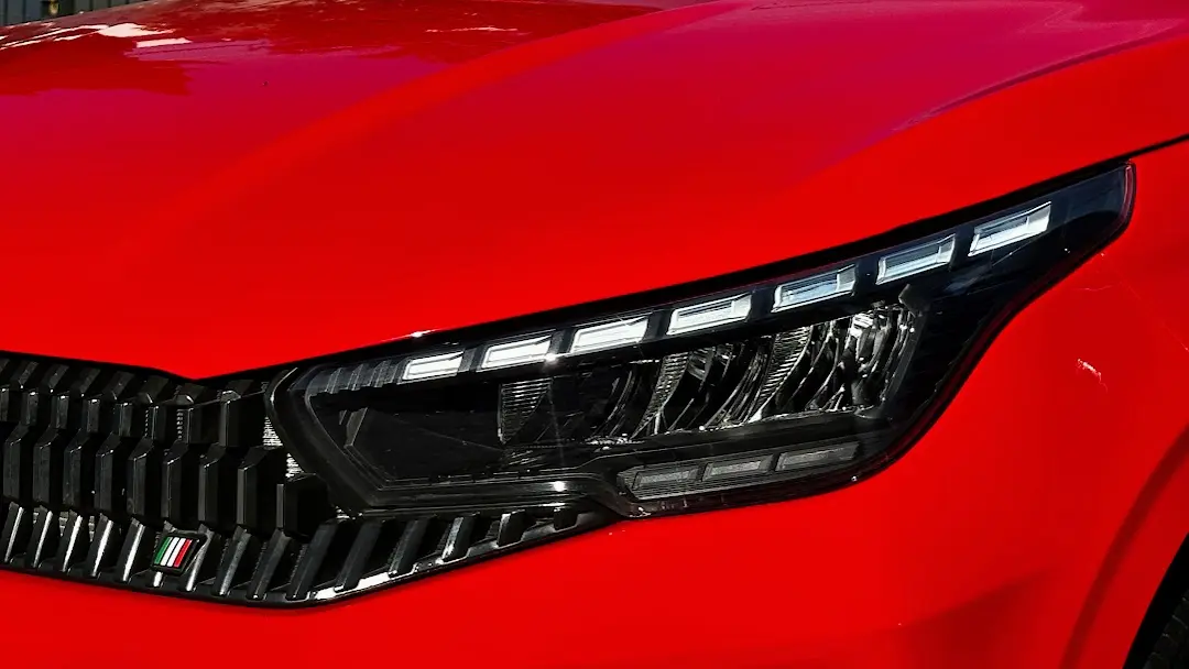 Farol do Fiat Cronos Drive S-Design 1.3 AT