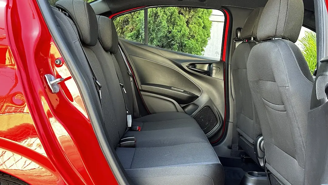 Espaço traseiro do Fiat Cronos Drive S-Design 1.3 AT