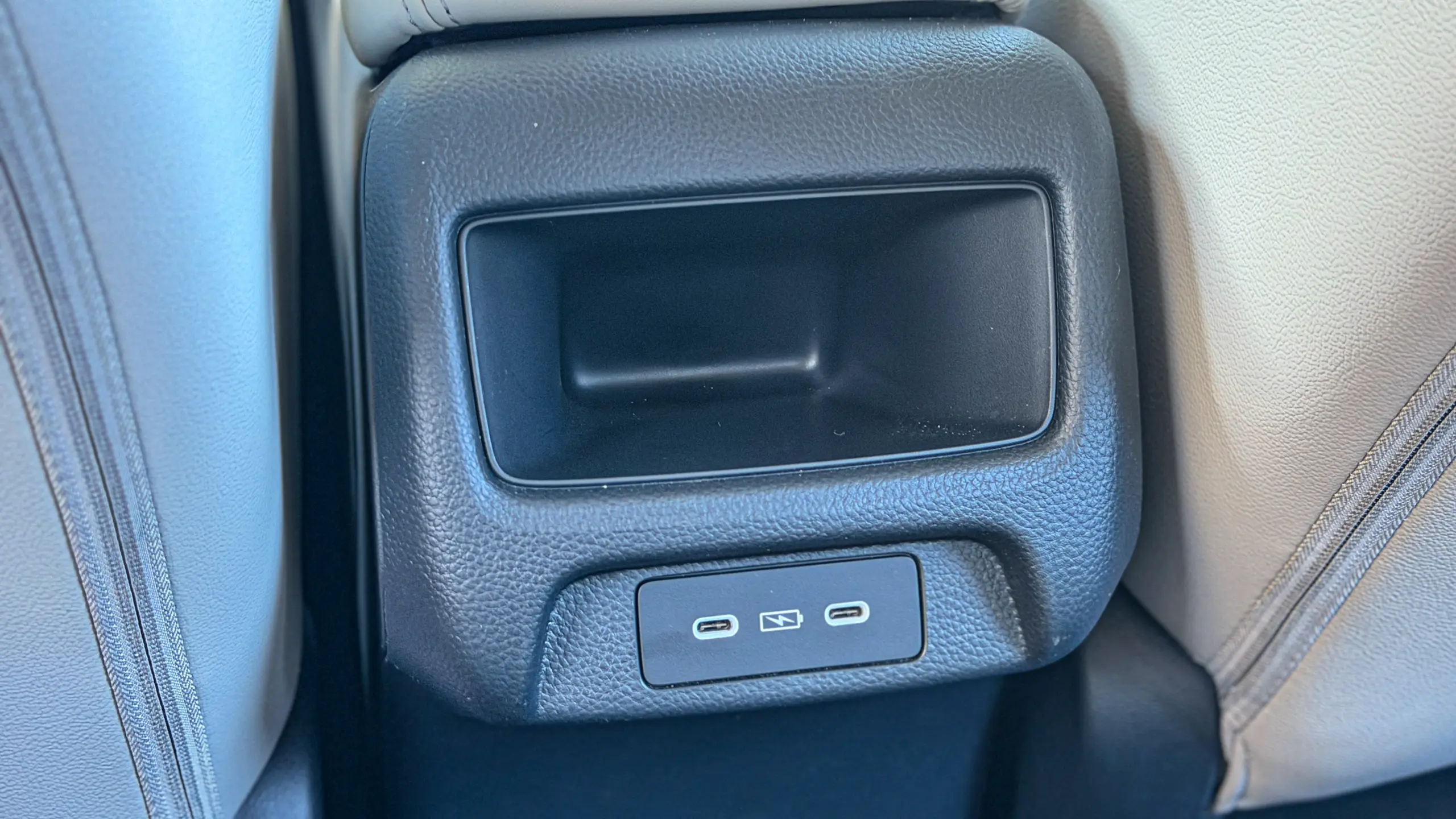 Interior do Honda ZR-V Touring para avaliação, teste e review