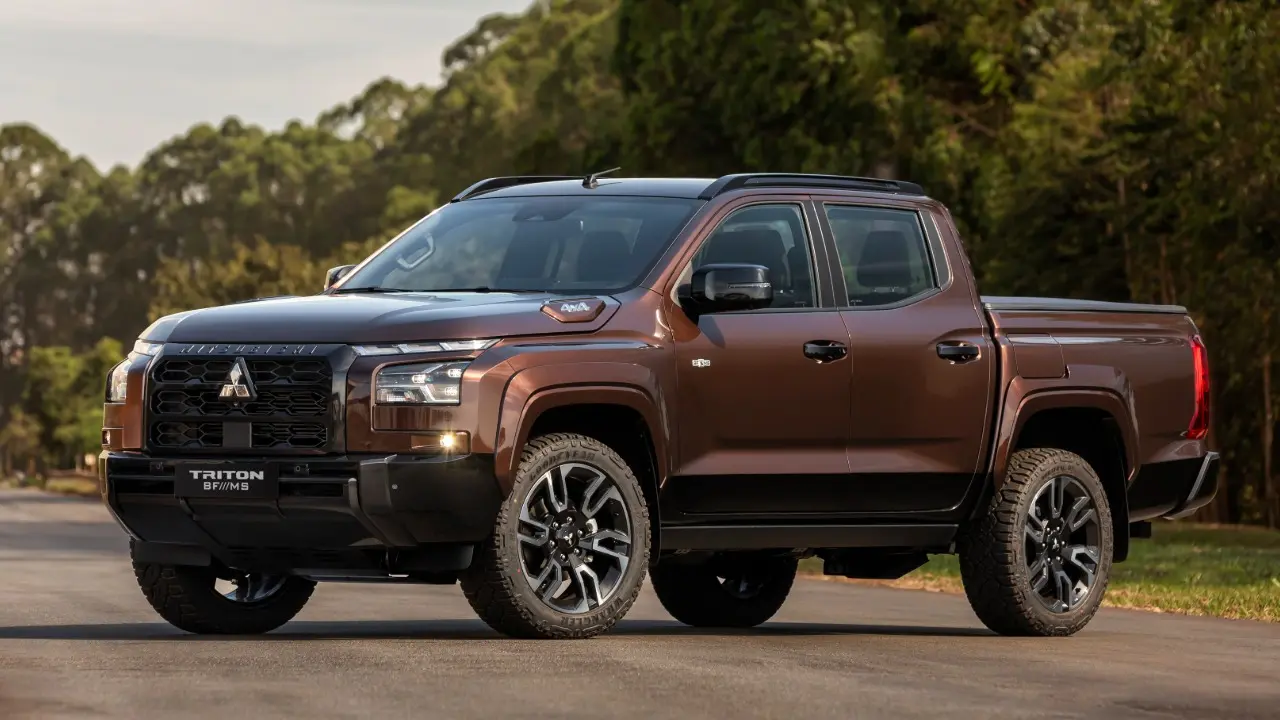 Mitsubishi Triton BF///MS