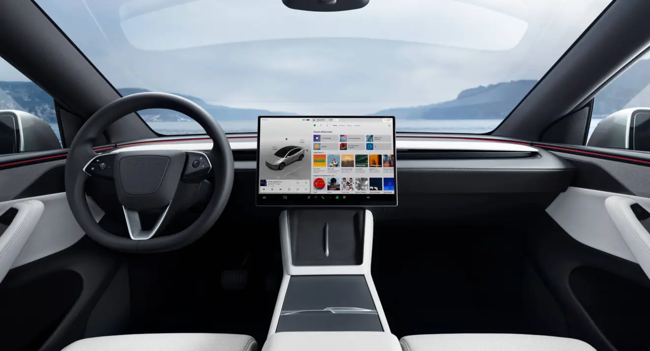 Cabine do Tesla Model Y L