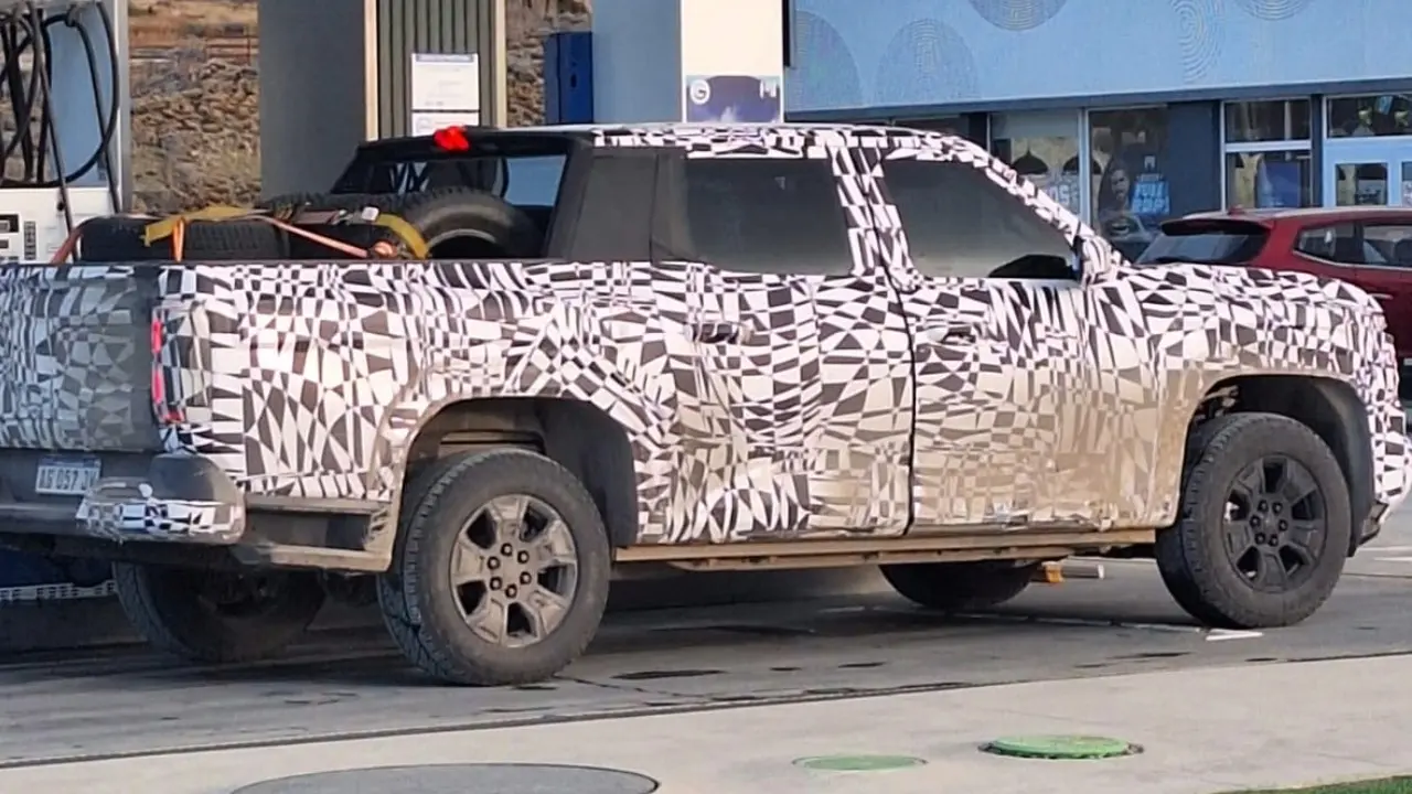 Volkswagen Amarok flagra na Argentina em versão mais simples