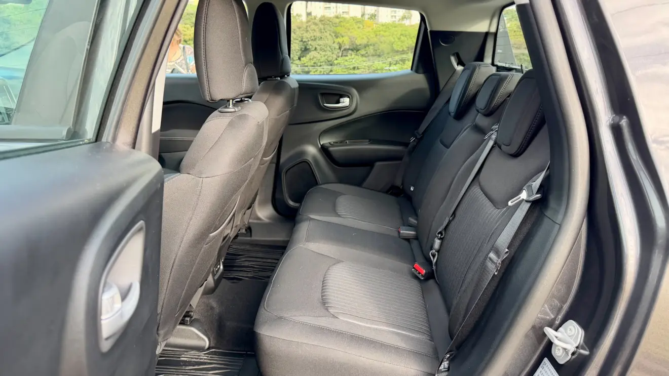 banco traseiro fiat toro freedom