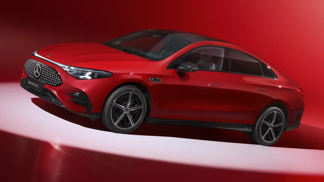 Mercedes-Benz CLA L [divulgação]