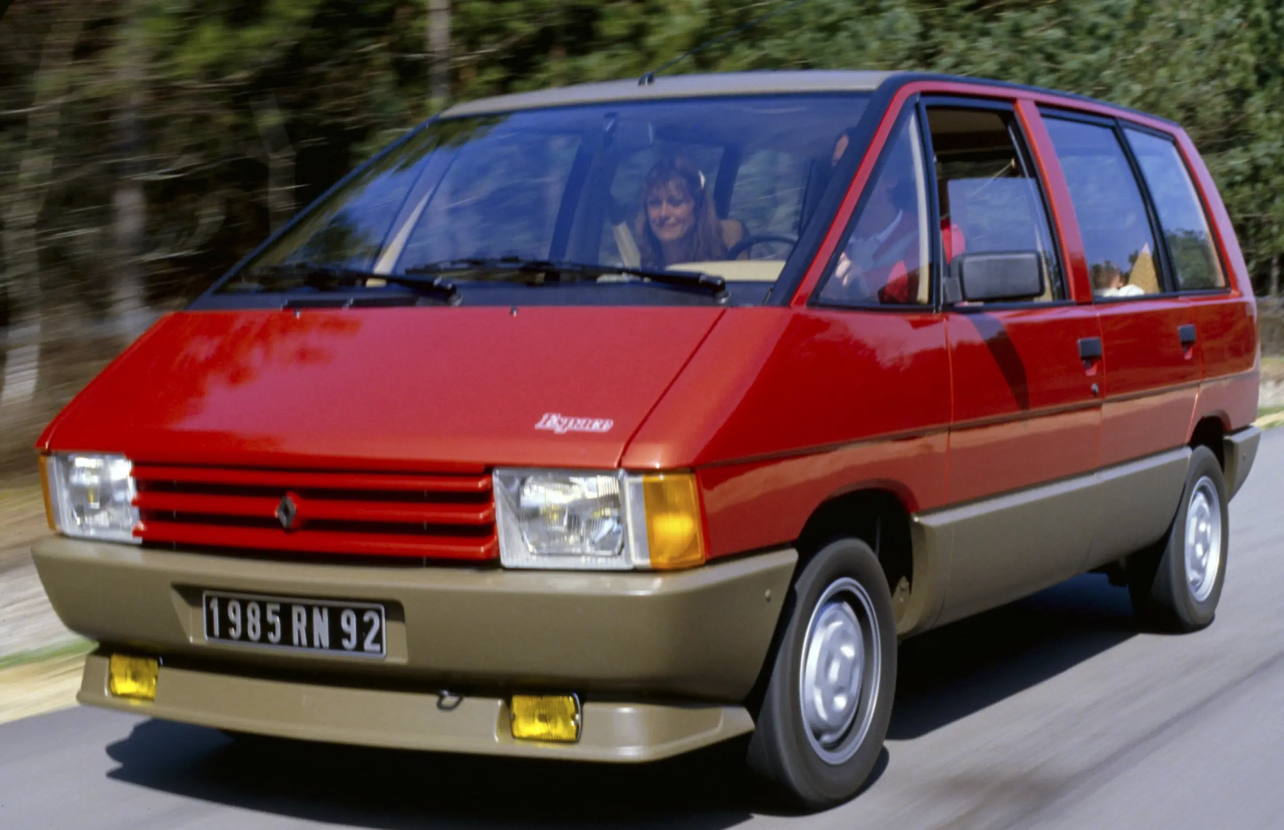Por que o surto das minivans nos anos 2000 foi igual ao dos SUVs hoje?