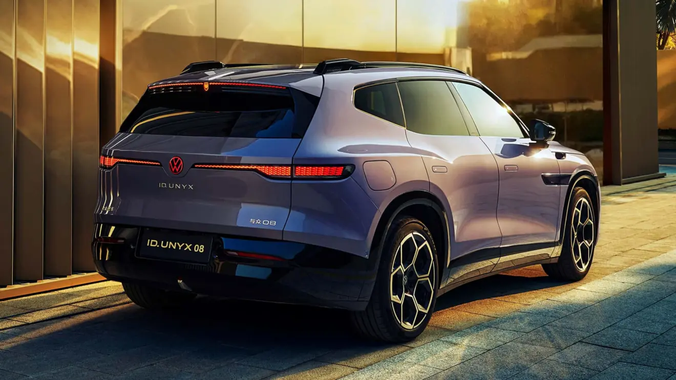 Volkswagen ID. Unyx 08