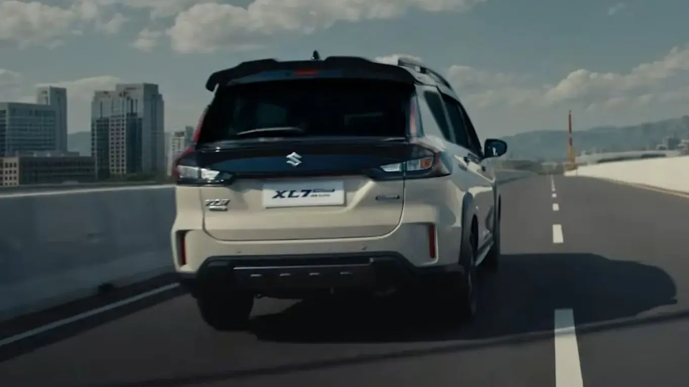 Suzuki XL7