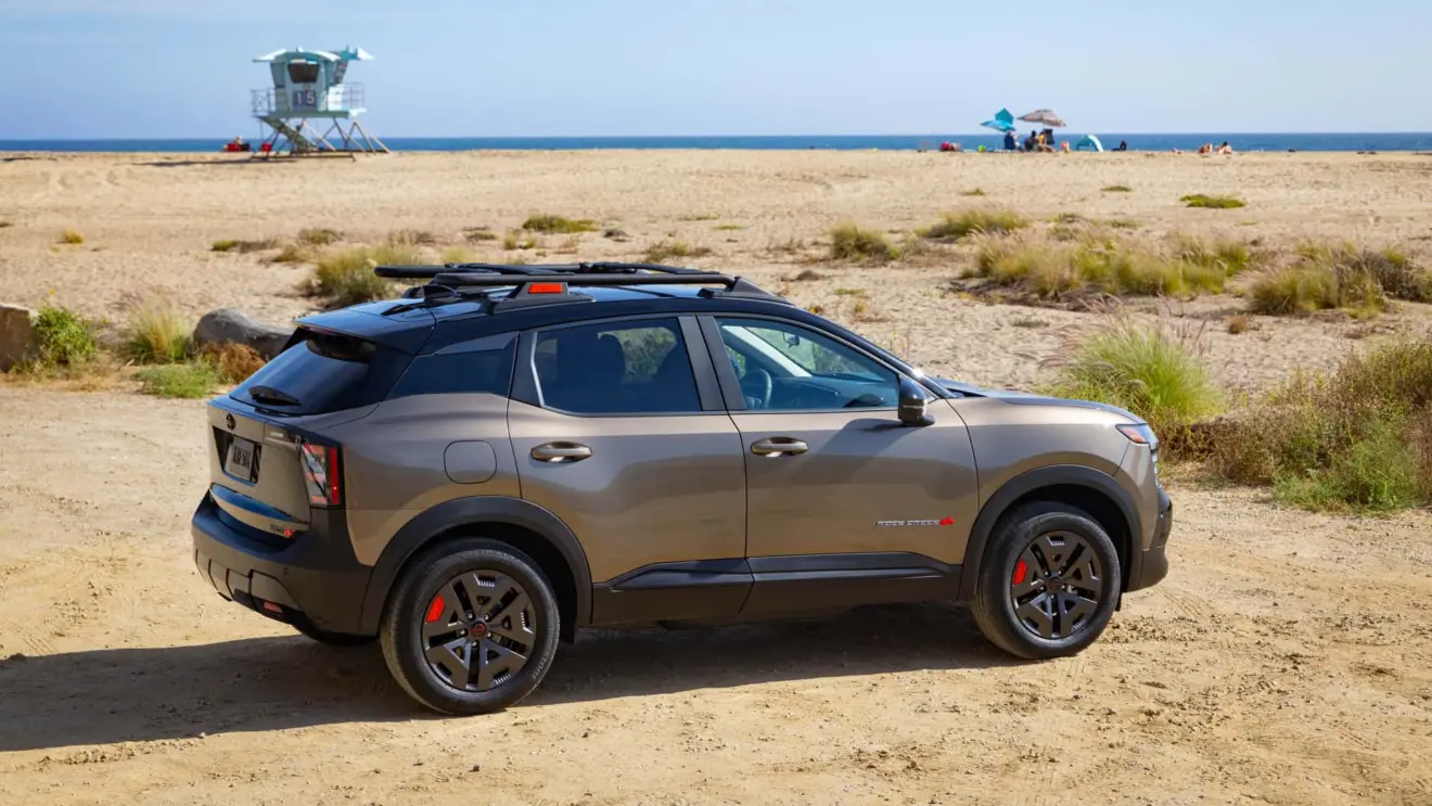 Nissan Kicks Rock Creek com tração AWD nos EUA