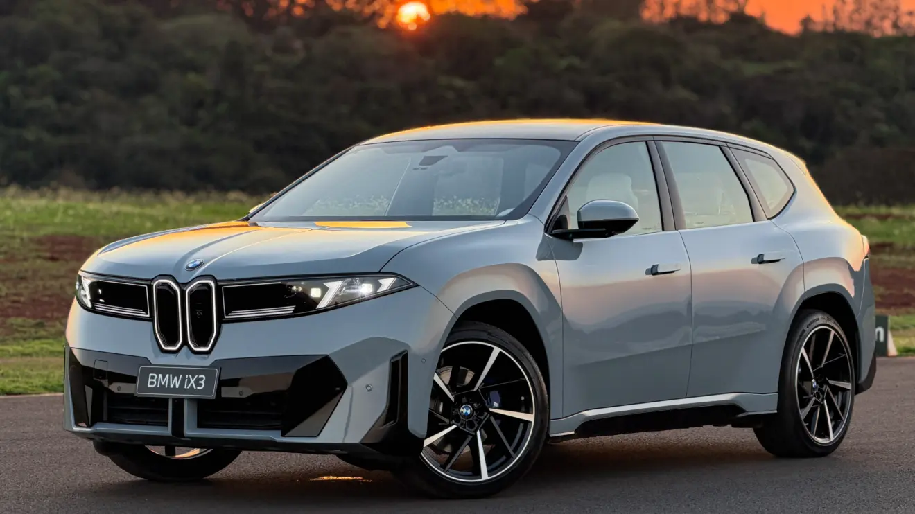 BMW iX3 [Auto+ / Luiz Forelli]
