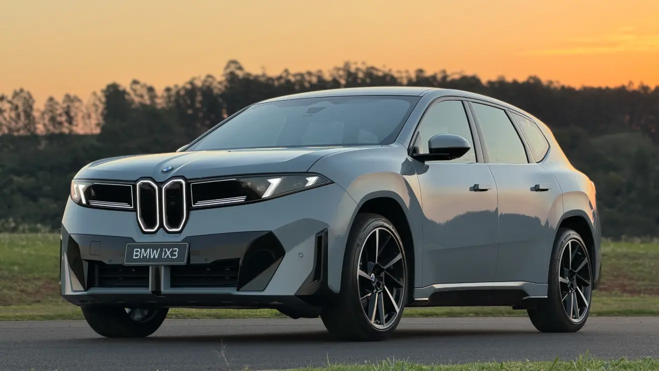 BMW iX3 [Auto+ / Luiz Forelli]