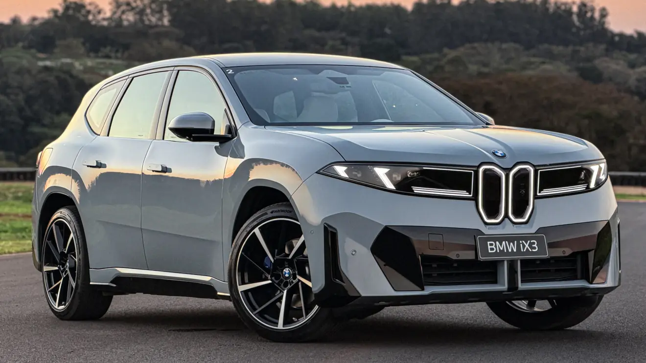 BMW iX3 [Auto+ / Luiz Forelli]