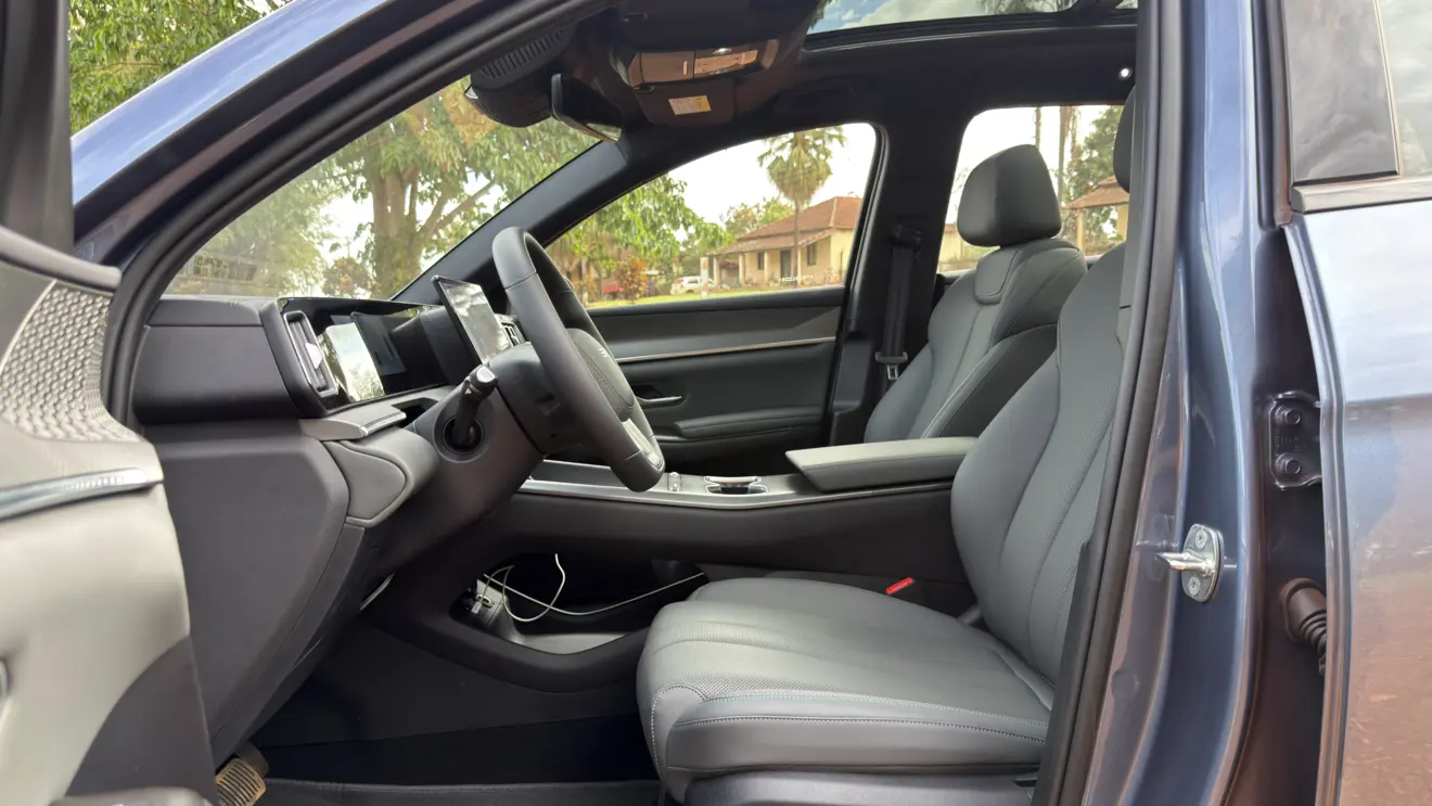 BYD Song Pro 2027 GS na cor Azul para teste e avaliação e primeiras impressões interior