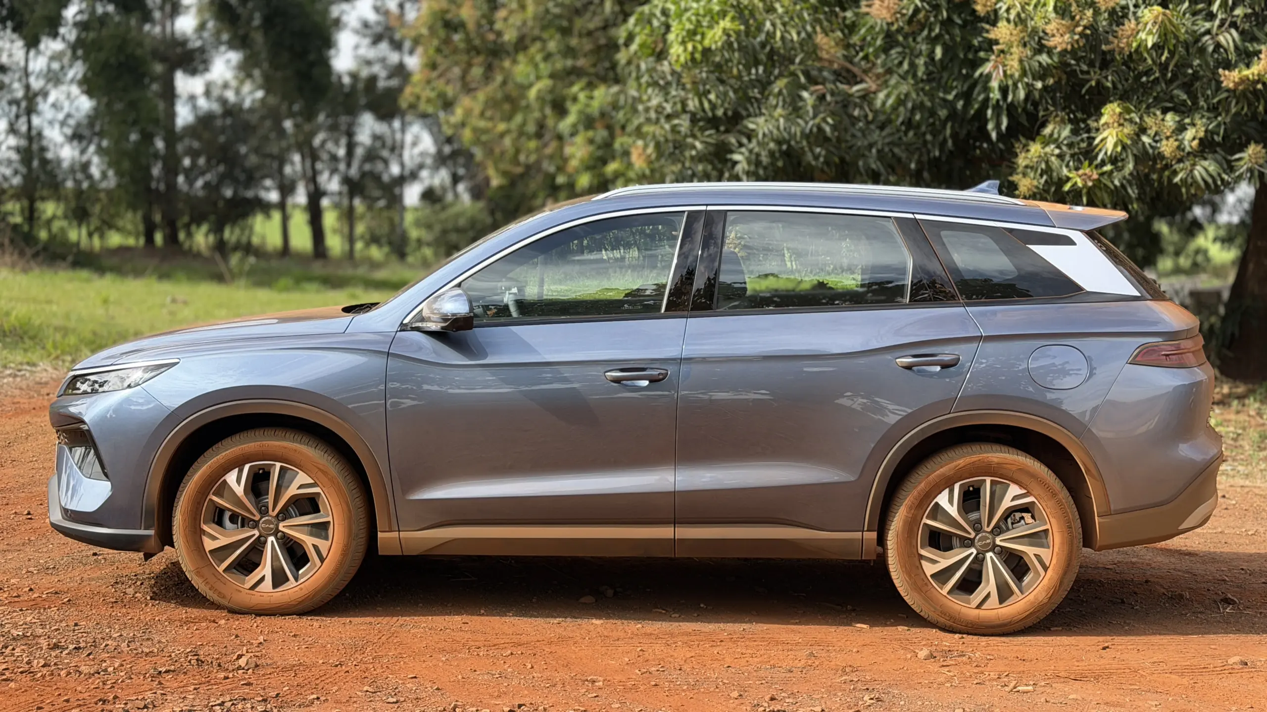BYD Song Pro 2027 GS na cor Azul para teste e avaliação e primeiras impressões estático