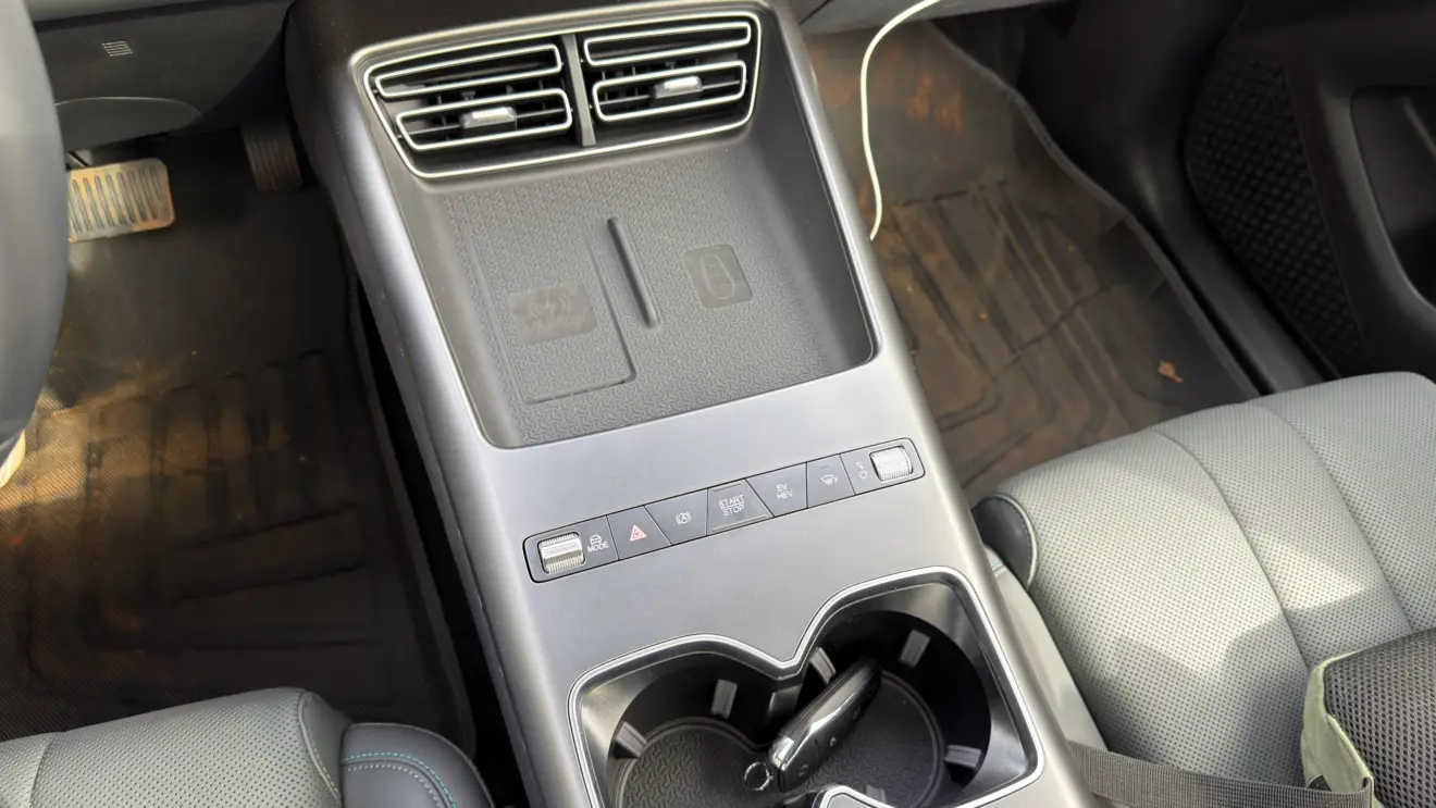 BYD Song Pro 2027 GS na cor Azul para teste e avaliação e primeiras impressões interior