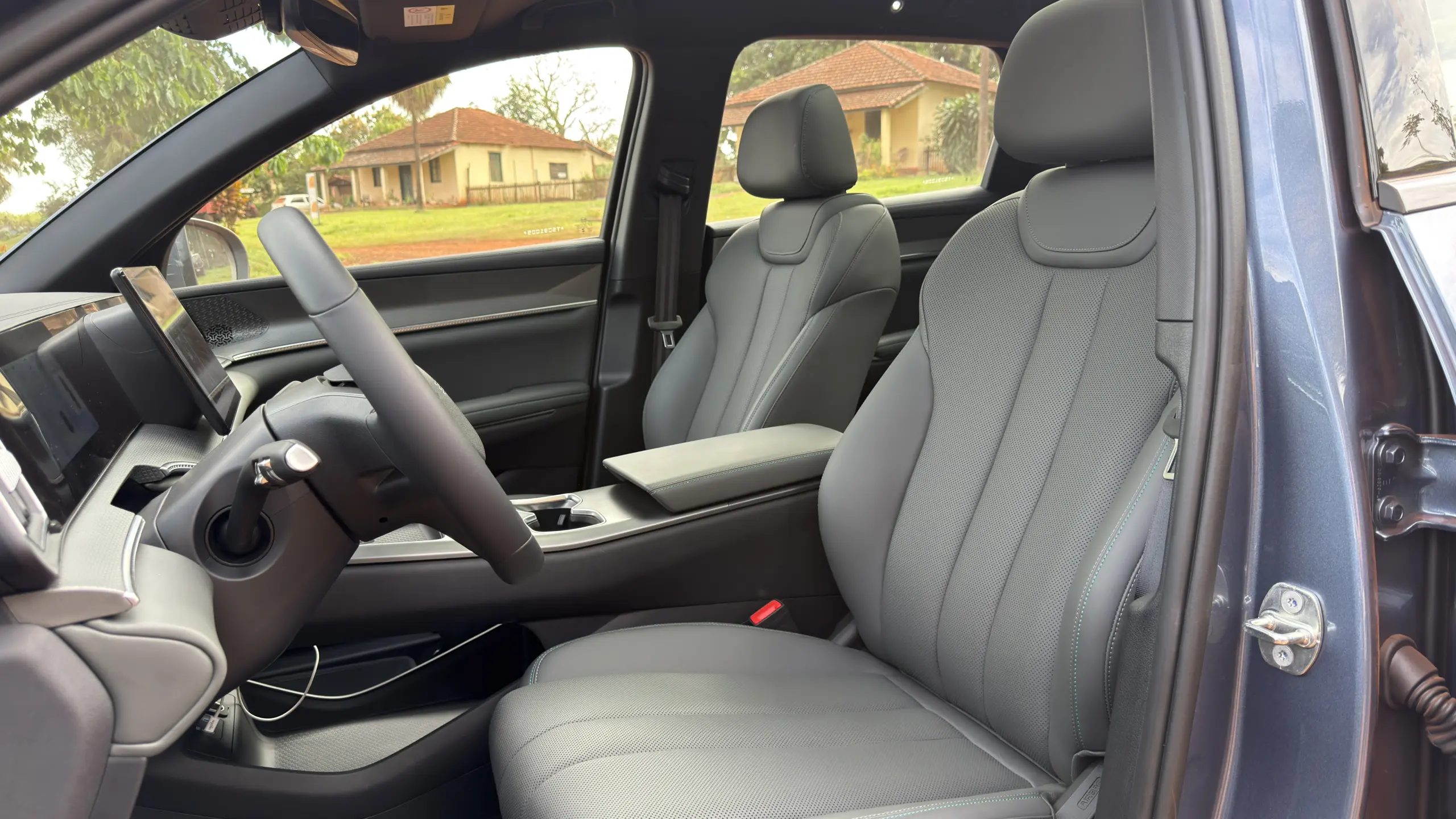 BYD Song Pro 2027 GS na cor Azul para teste e avaliação e primeiras impressões interior