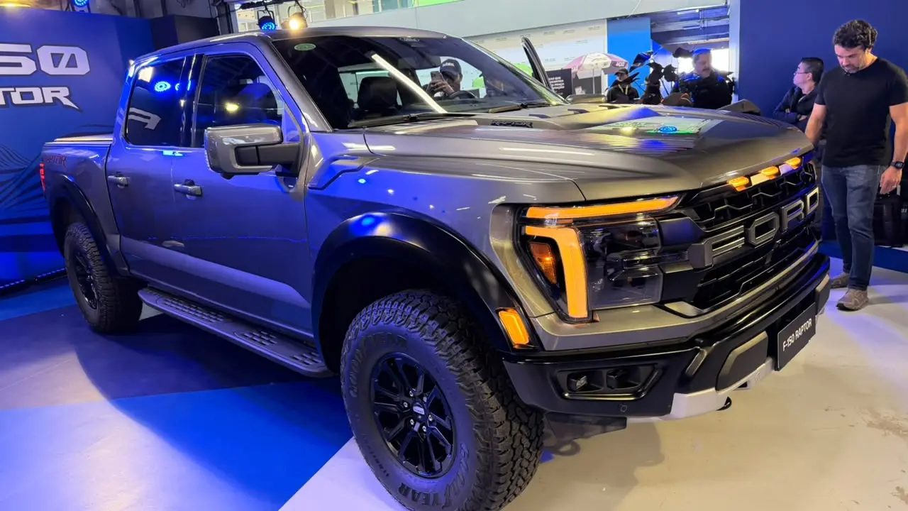 Ford F-150 Raptor [Auto+/João Brigato]