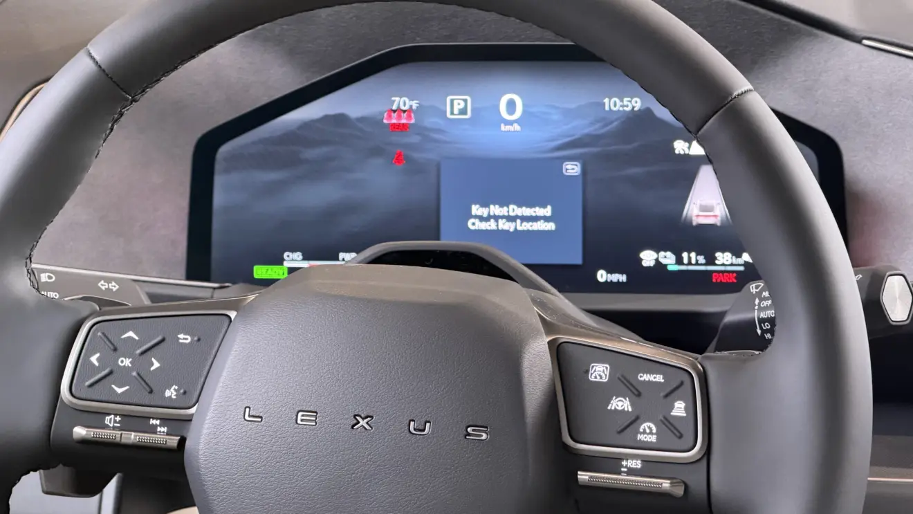 Lexus ES 350h interior